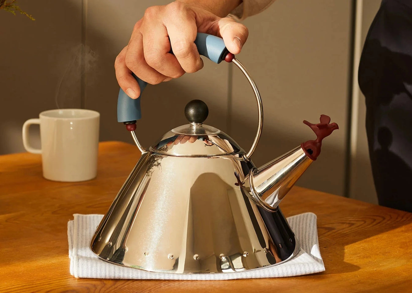 Kettle by Michael Graves - Black