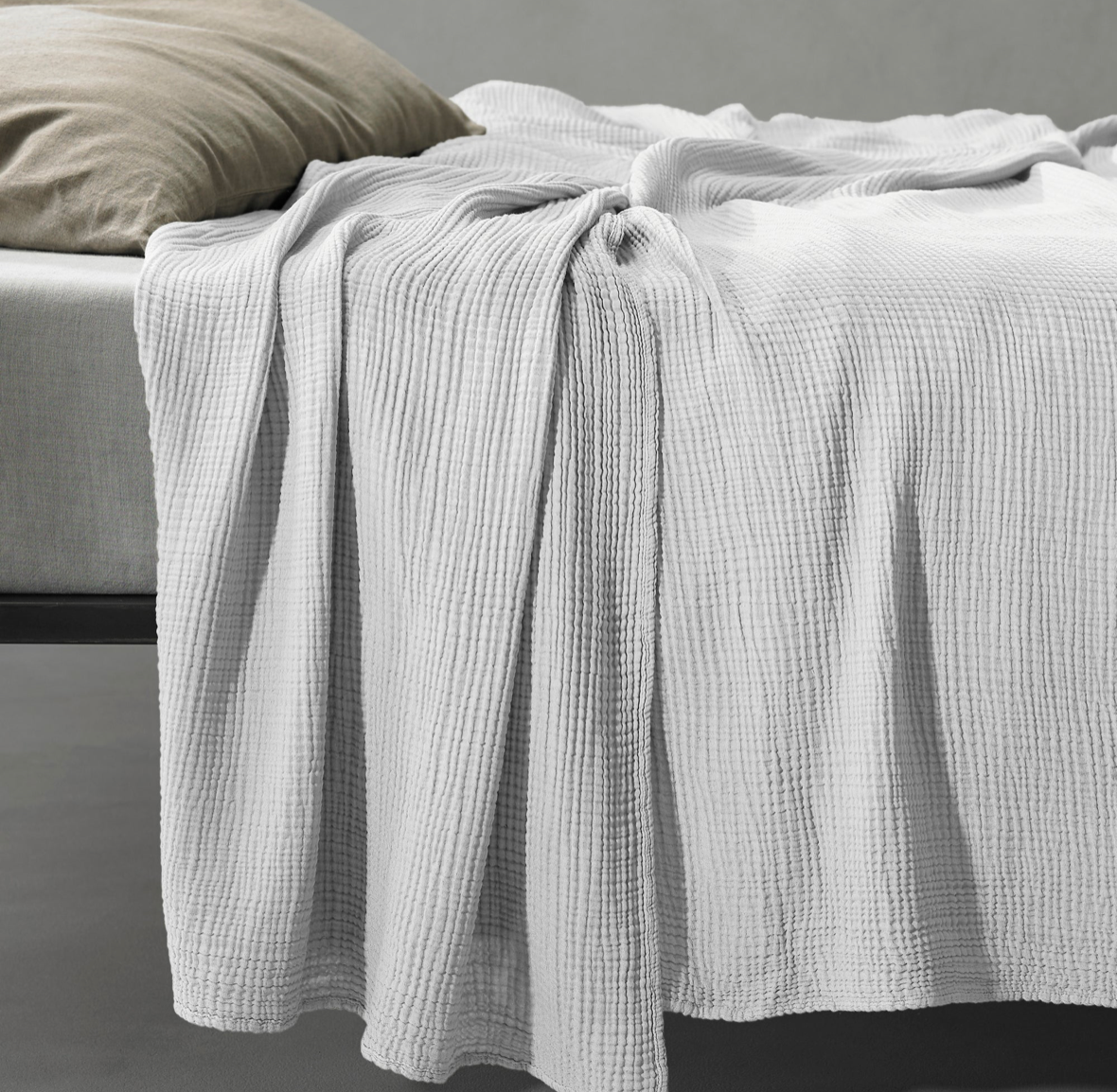 “FREE NEW” Cotton Voile Bedspread