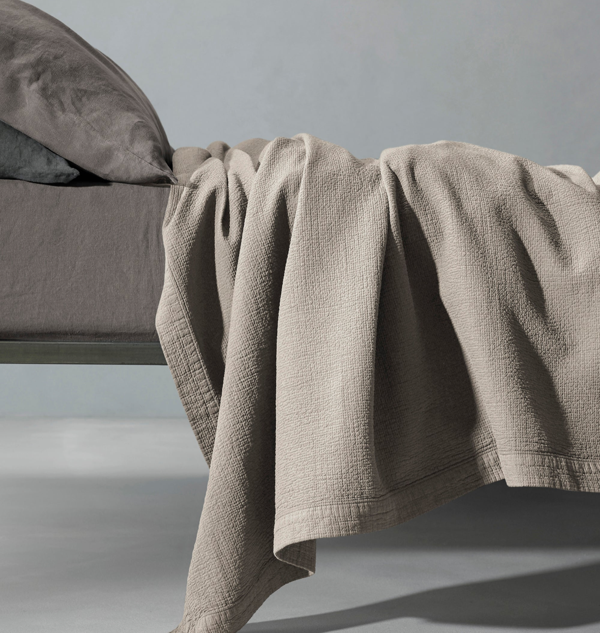 Light Slate Gray Cloqué Cotton Bedspread