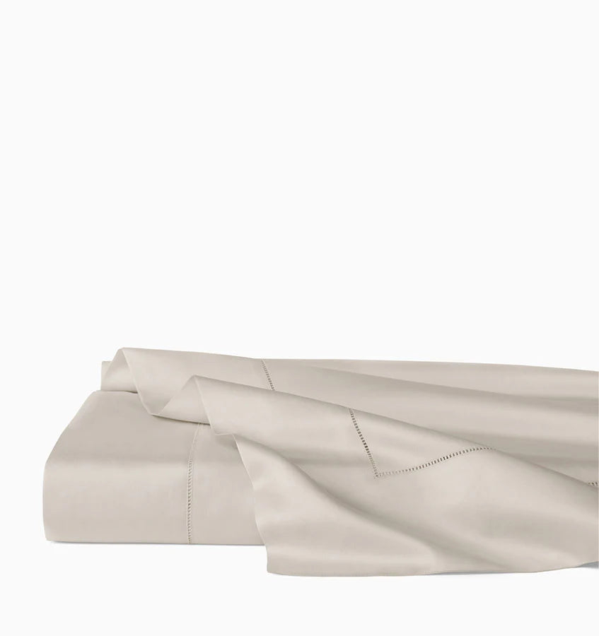 Giotto Sheet Set