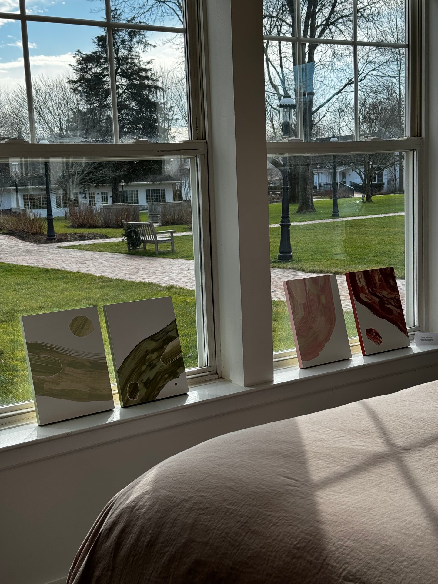 Paloma Bakchellian "Paisajes de un solo color #4"