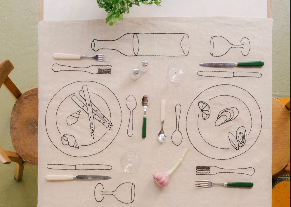 Déjeuner à Deux Tablesetting