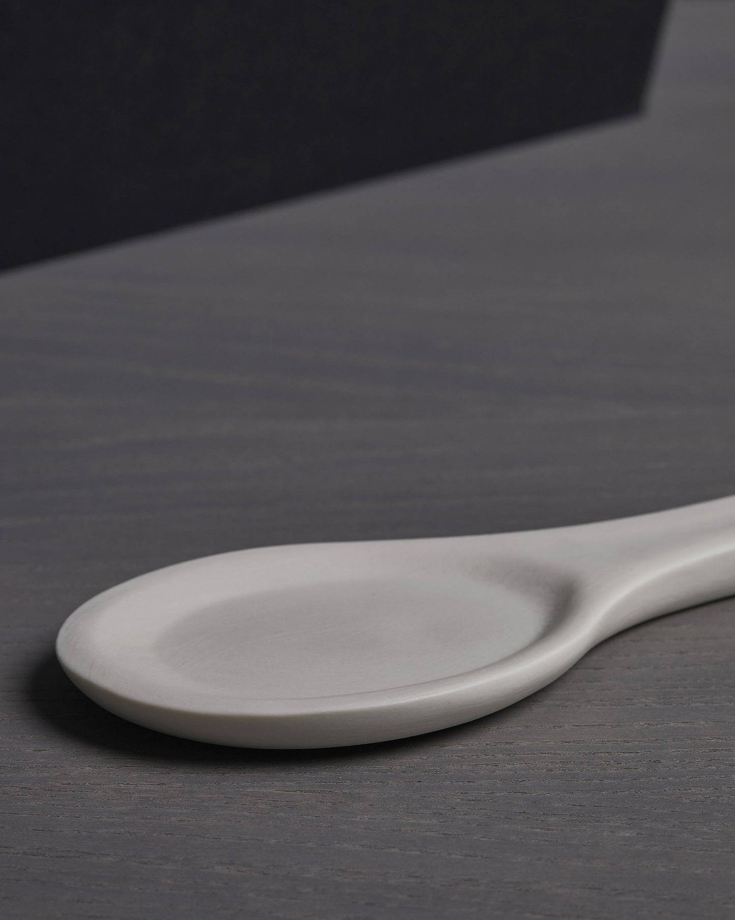 Buto Serving Spoon-Bianco