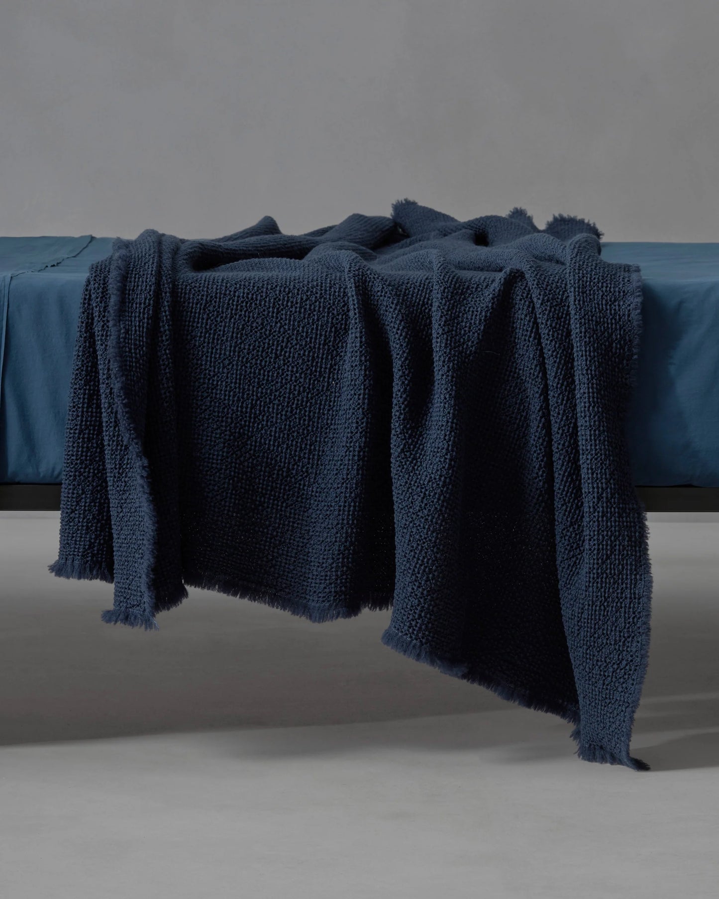 Nid Throw (Waffle Wool)