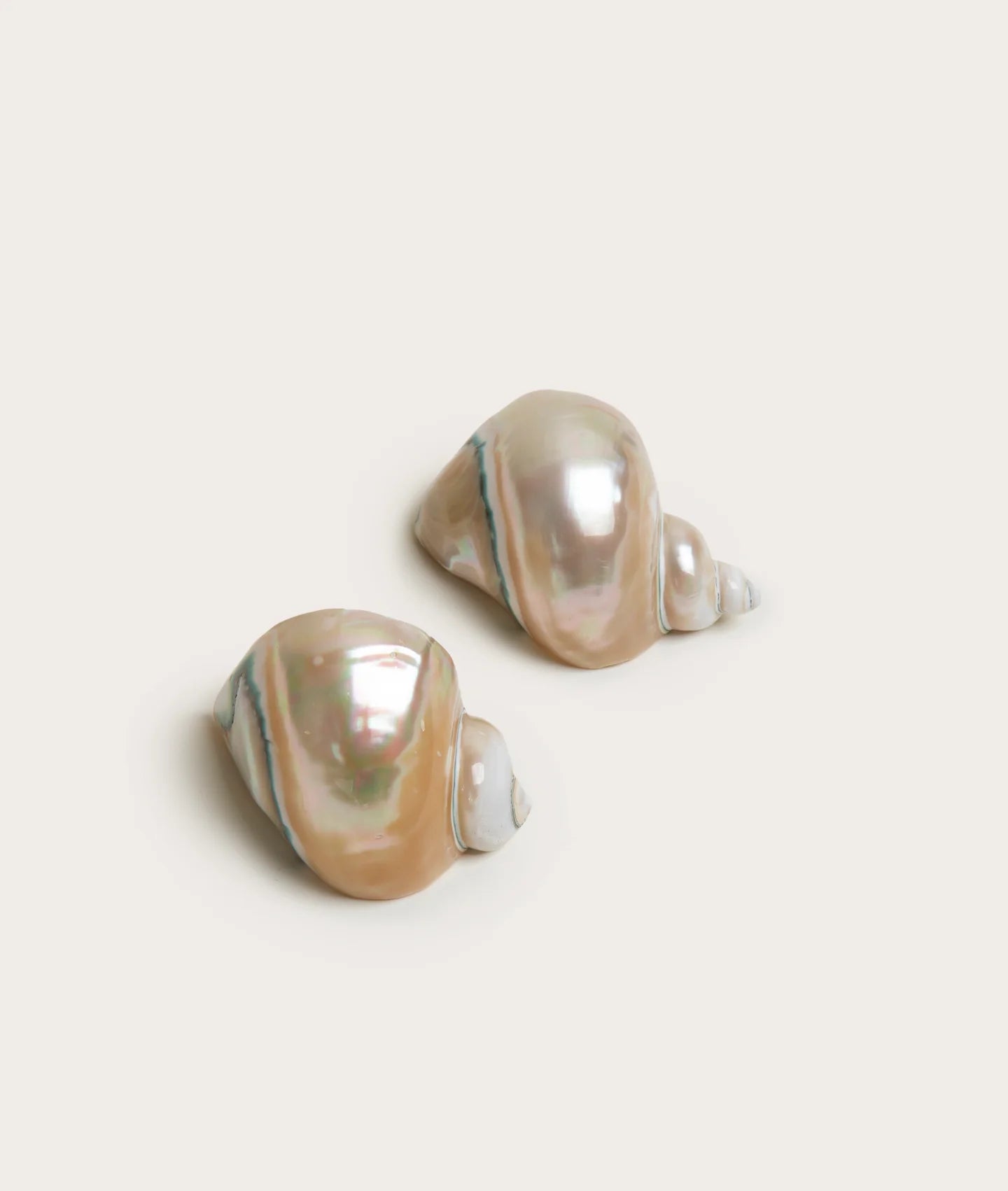 Mother Of Pearl Napkin Rings (Pair)