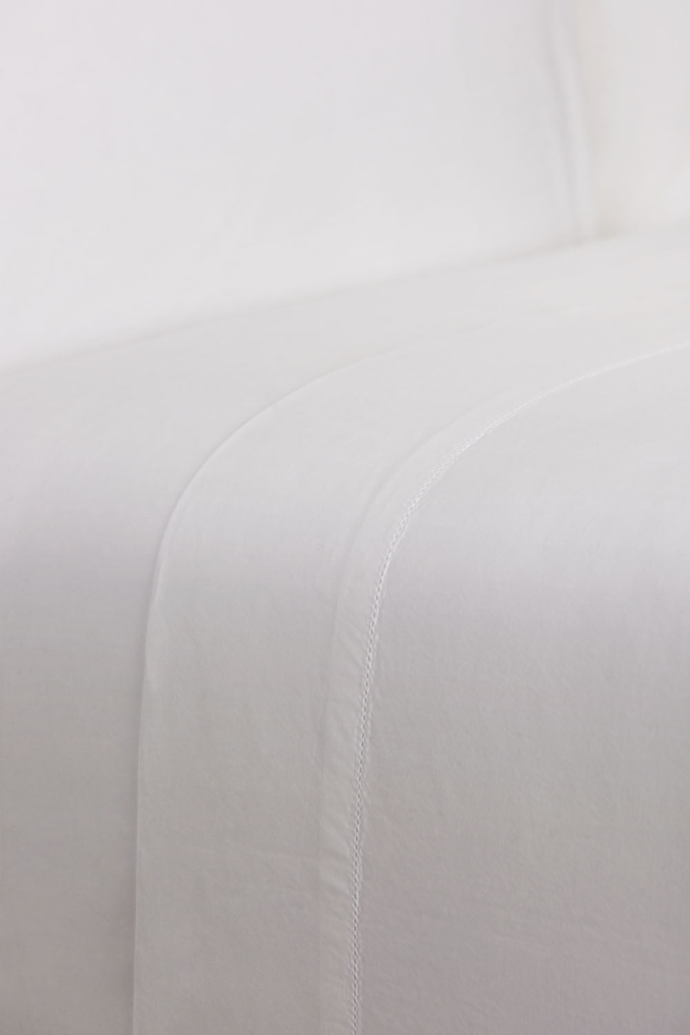 White Classic Percale Flat Sheet