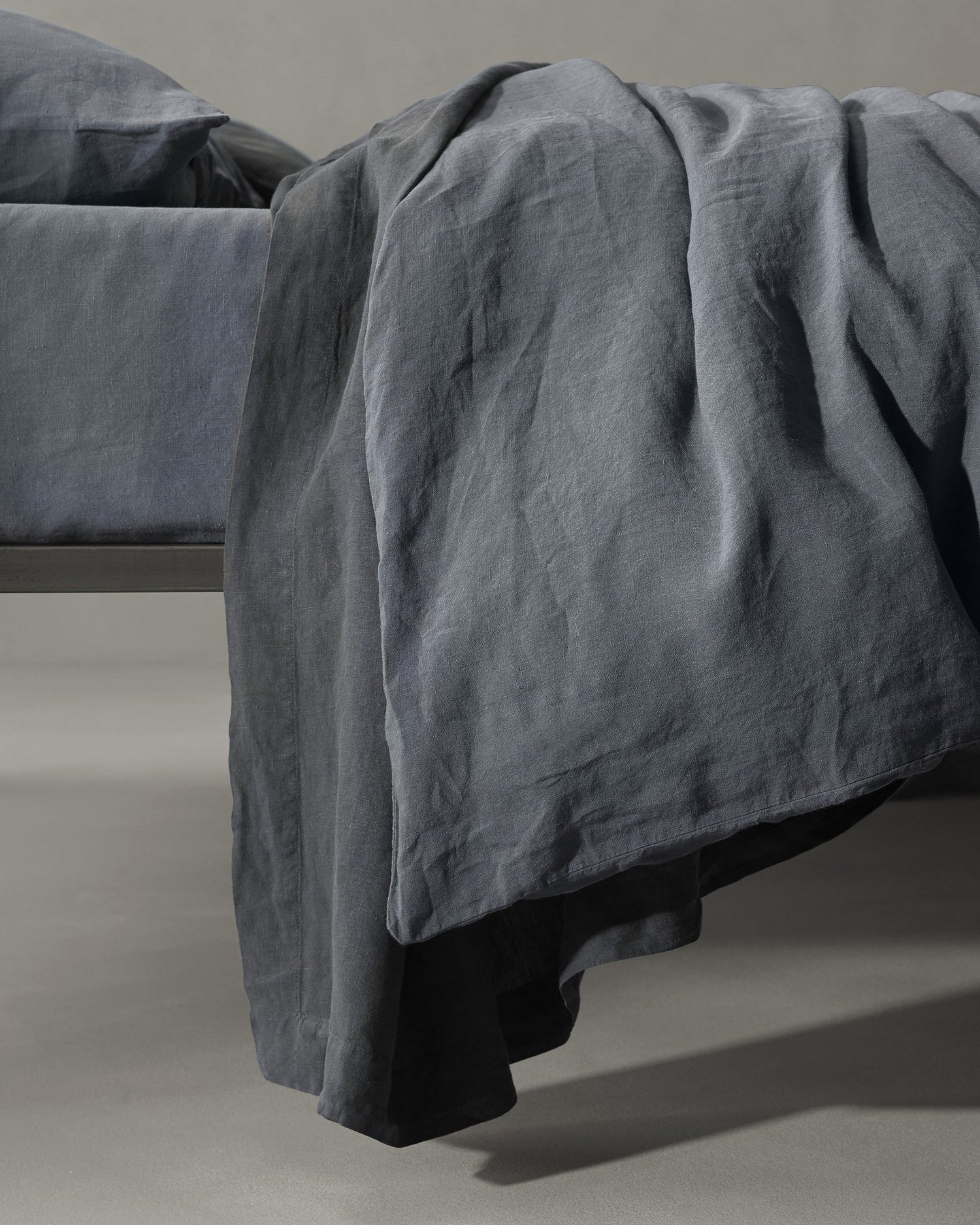 Dim Gray Italian Linen (Rem) Duvet Cover