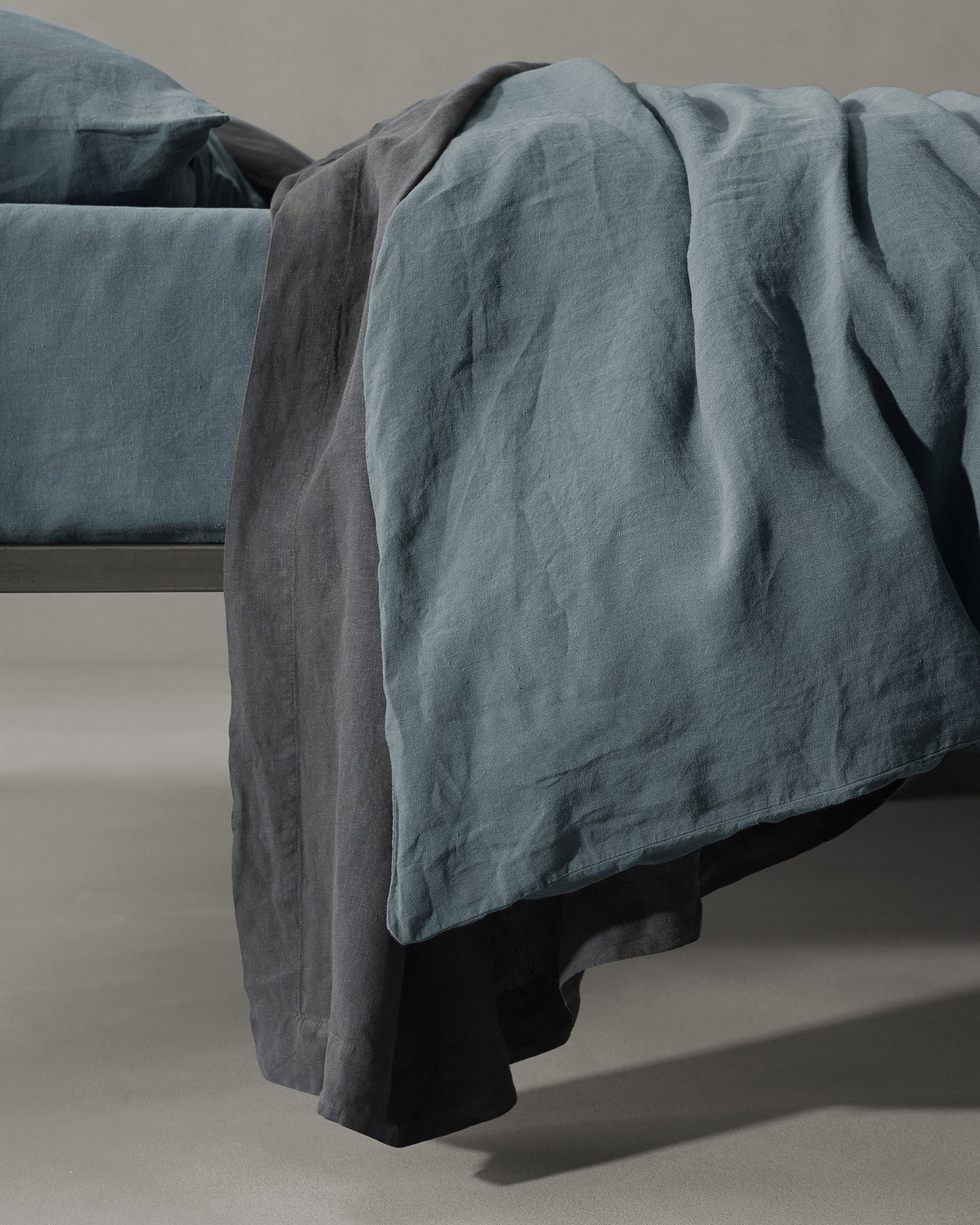 Dim Gray Italian Linen (Rem) Duvet Cover