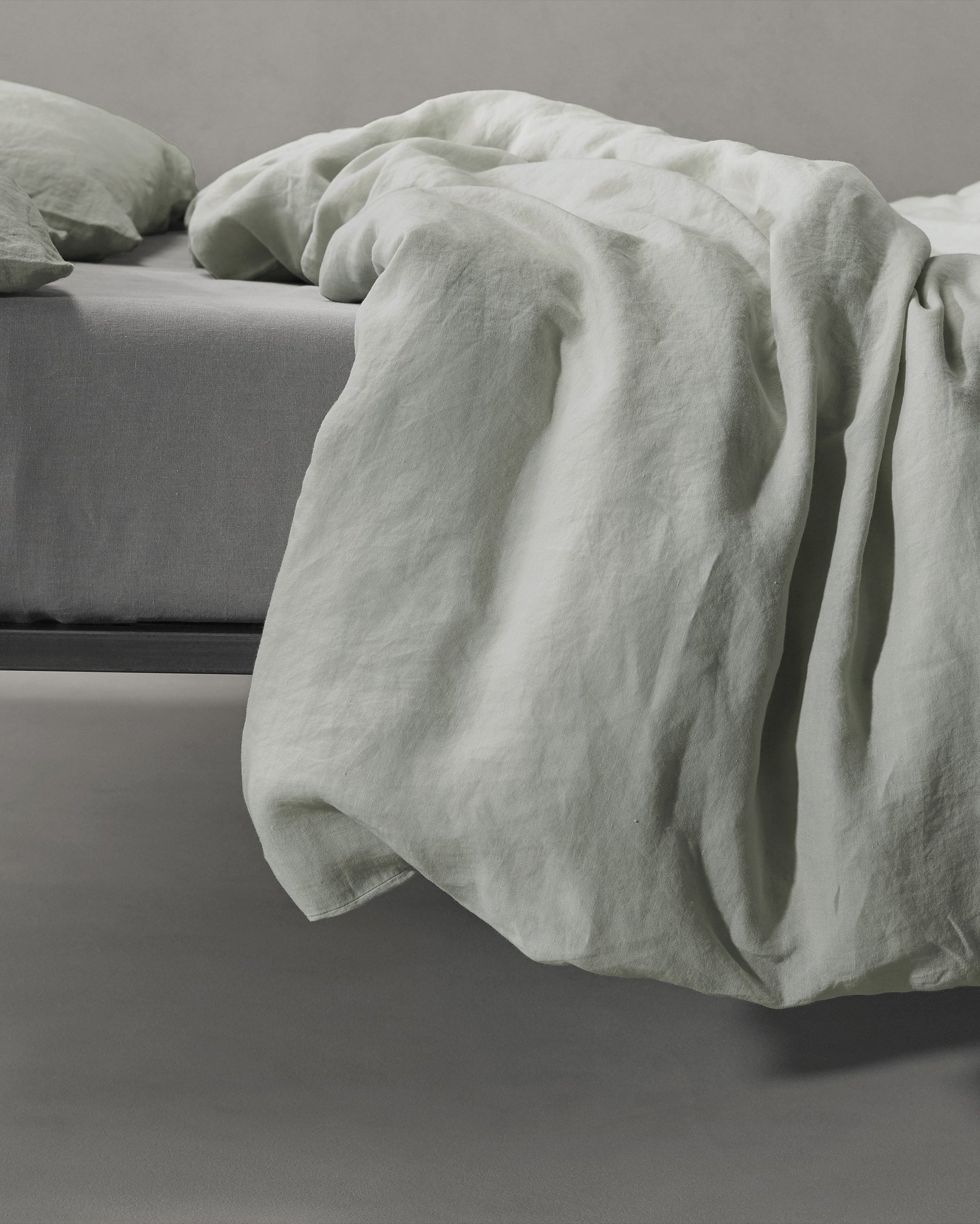 Slate Gray Italian Linen (Rem) Duvet Cover